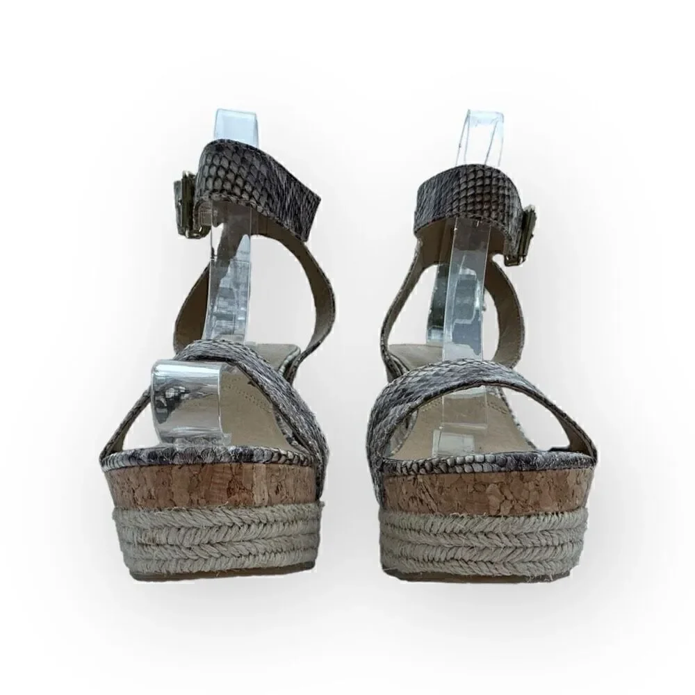 ADRIENNE VITTADINI PLATFORM ESPADRILLE Cari sandals grey snake skin print size 9
